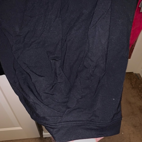 Lululemon black hoodie size 4 - Picture 6 of 6